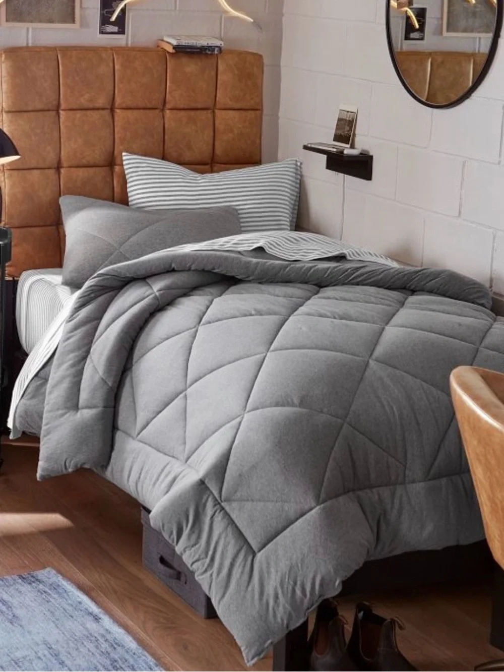 Pottery Barn Teen - Twin/TwinXL “Favorite Tee” Comforter & Sham Heathered Black